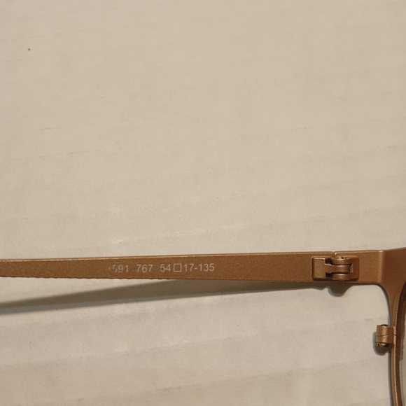 FYSH UK eyeglasses main image 6